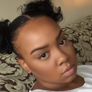 Meet your Posher, Faith